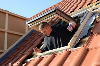 Pose de fenêtres de toit Velux à Rousson
